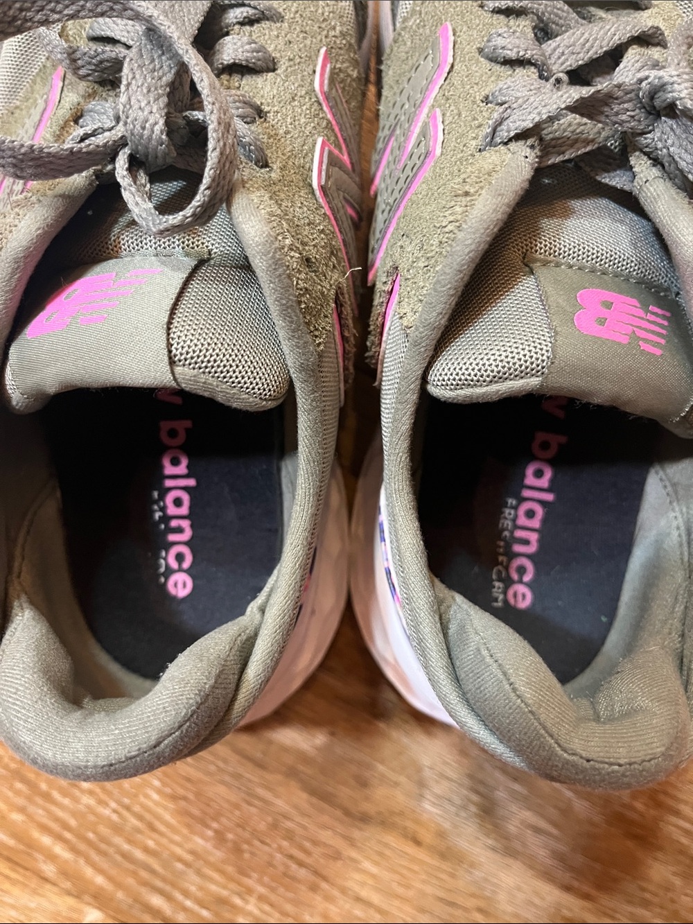 New Balance Green Pink Fresh Foam X70 Sneaker Tennis Shoe Women's 7 Logo Trainer - Picture 10 of 13